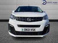 VAUXHALL VIVARO